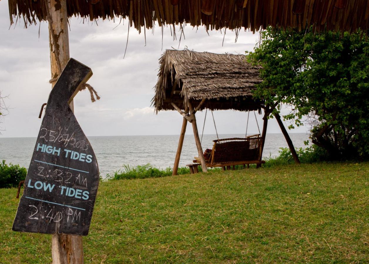 Pangani Cliffs Lodge Buitenkant foto