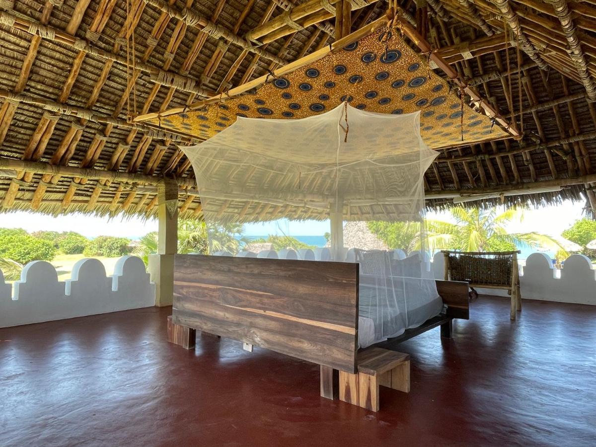 Pangani Cliffs Lodge Buitenkant foto