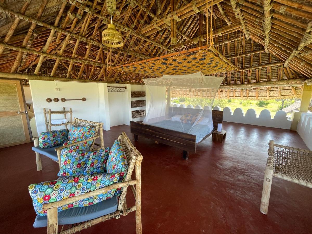 Pangani Cliffs Lodge Buitenkant foto