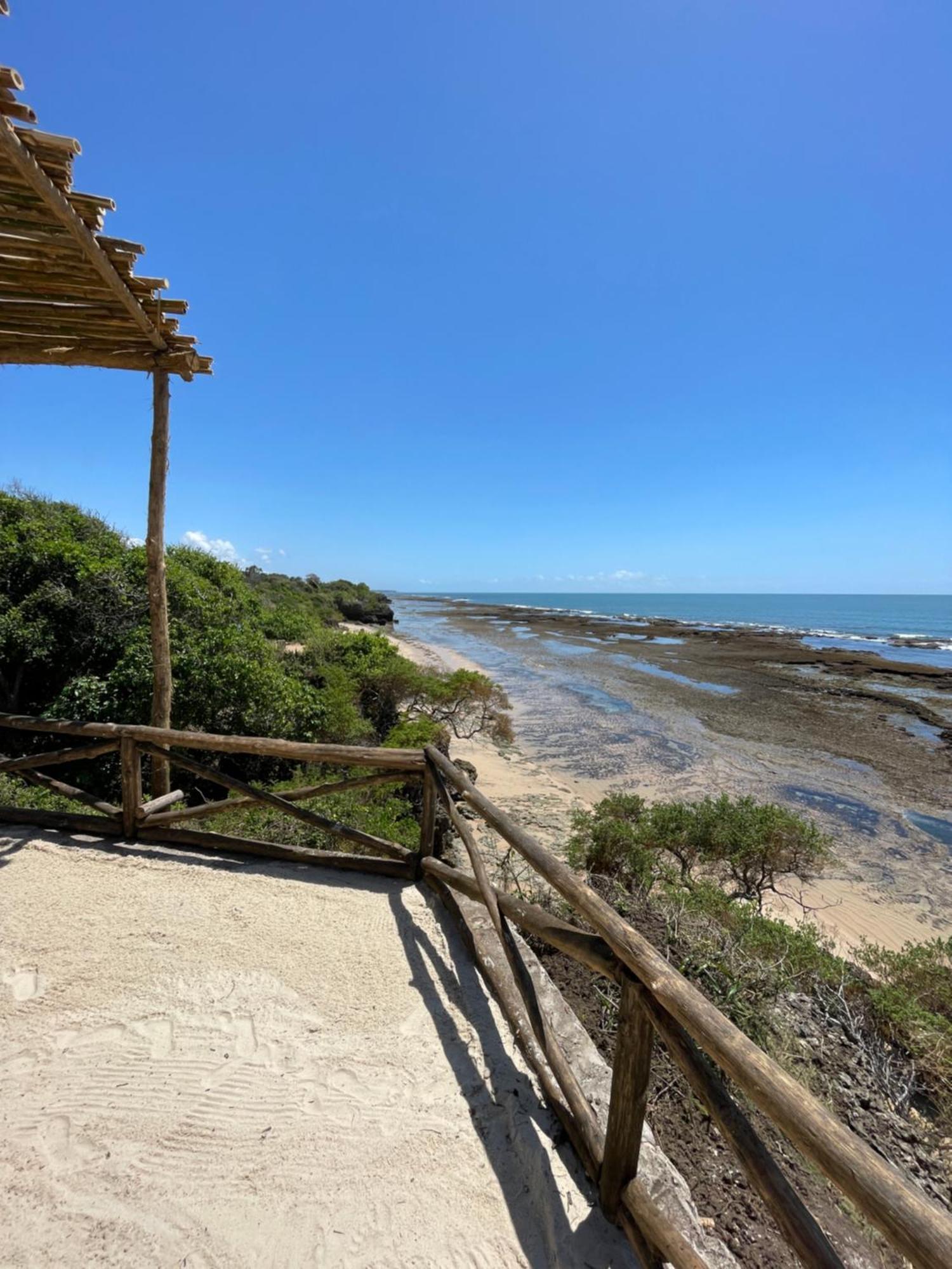 Pangani Cliffs Lodge Buitenkant foto